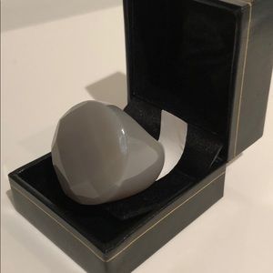 GRAY FACETED DIAMOND CUT TOP STONE RING